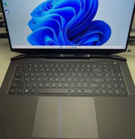 3070Ti 2K 240Hz屏幕 机械革...