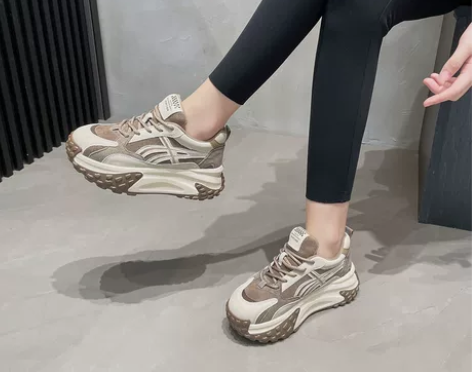 加绒加厚皮面老爹鞋女2022冬季新款学生潮...