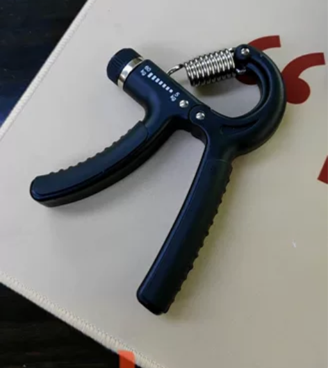 可调节力度握力器男女手指训练器炼指力力量锻...