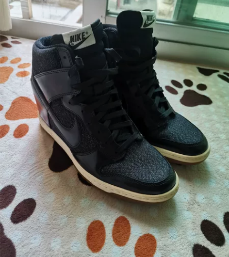 正品Nike耐克女生高帮板鞋内增高休闲鞋便...