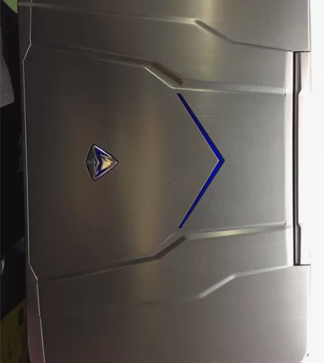 机械师F117游戏本，性能流畅，可玩现在主...