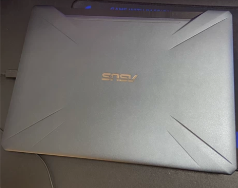 华硕飞行堡垒7 i7-9750H  gtx...