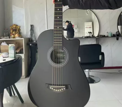 琴行转让处理全新原价1200的吉他单板全新...