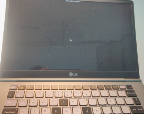 lg gram 14z990，i5 826...