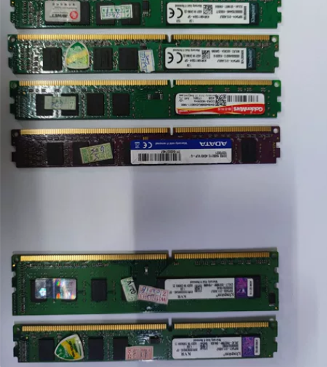 4条4G 1600+2条4G 1333全部...