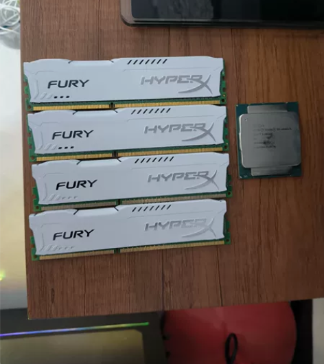 出售4根ddr3 杂牌内存  套了金士顿的...