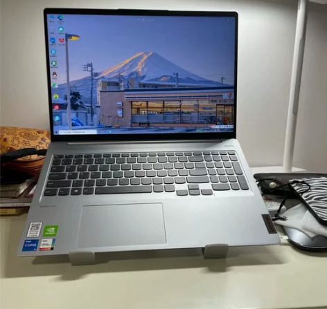 大三再读一个学期就要出去实习了！电脑用不上...
