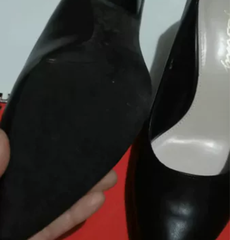 真皮百搭单鞋细跟工作鞋女黑色皮鞋，只是面试...