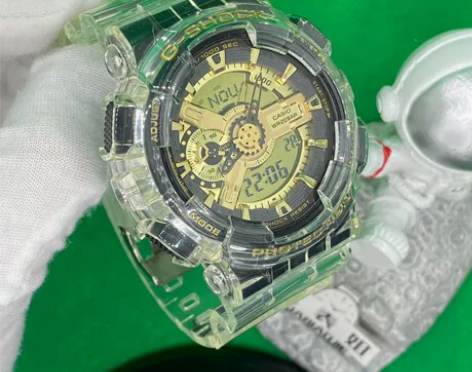 卡西欧GA110黑金 冰川款 95新 超火...