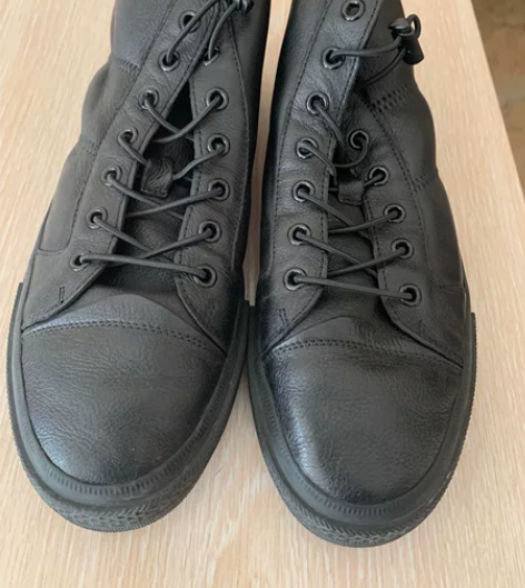 匡威纯皮休闲鞋41号码,不讲价,喜欢快拍 ...