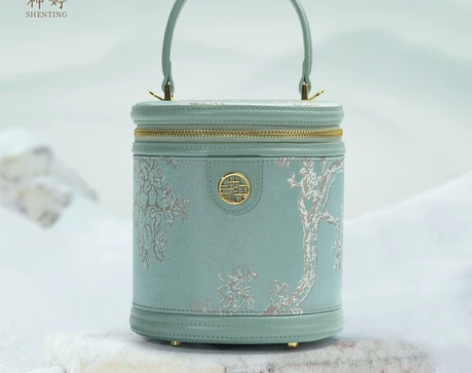 神婷新中式国风包水桶包送妈妈真牛皮国风国潮...