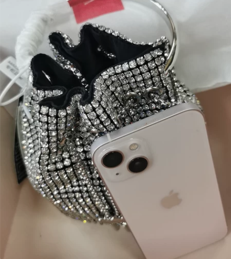 钻石小水桶包，福袋，很闪，金属银色手柄，很...