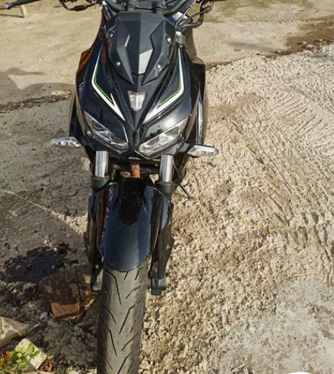 出个人宗申摩托车刚买不久 看中过来 感兴趣...