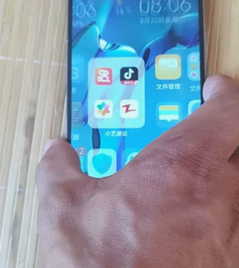 出原装华为nova6屏幕，右侧少部分触摸失...