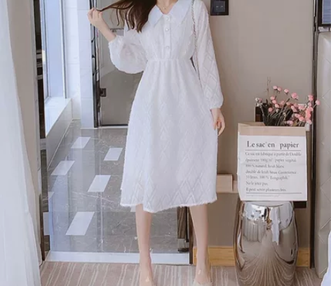 春秋新款法式娃娃领森系仙女气质蕾丝连衣裙遮...