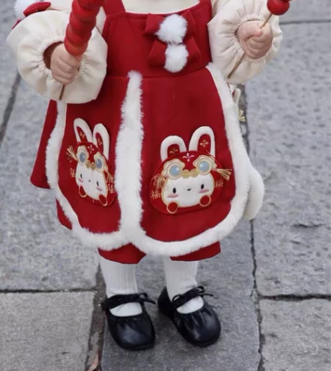 【清货】白菜价汉服女童高级兔年国潮童装女童...