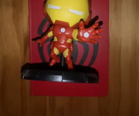 MINISO漫威联名限量钢铁侠手办  九成...