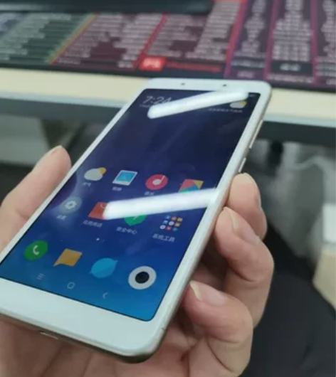 公司工作手机换下来一批红米6   4+64...