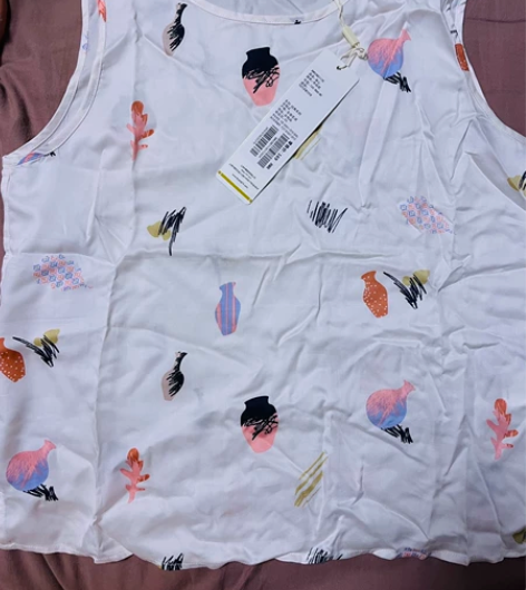 布景：女士背心，夏天穿着非常凉爽，透气！ ...