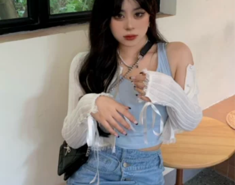 『百搭小伴侣』黑泽玄七 三色吊带背心女 全...