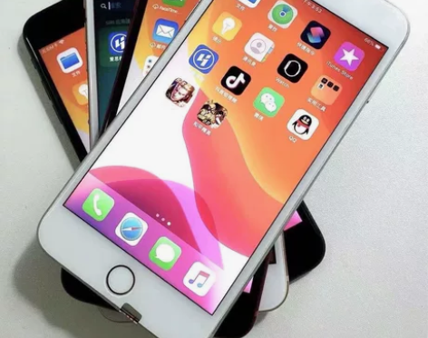 二手苹果8 8Plus游戏机iPhone8...