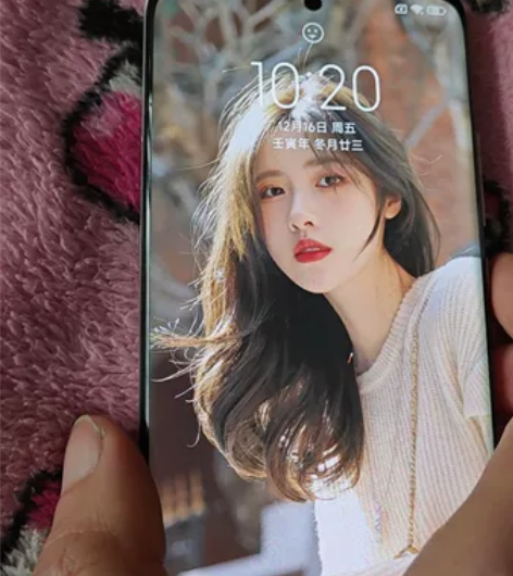 出自用小米12s 白色  12+512顶配...