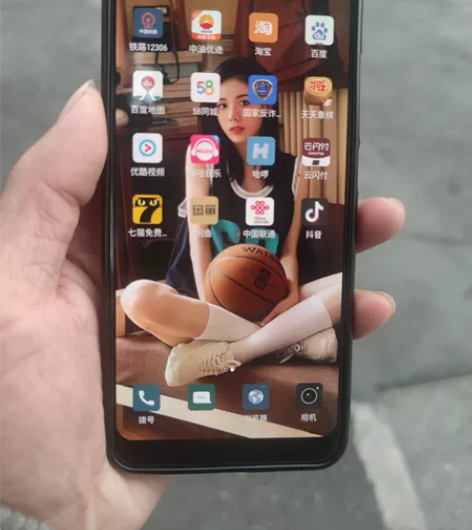 中兴天机9pro，国行6+64，骁龙845...