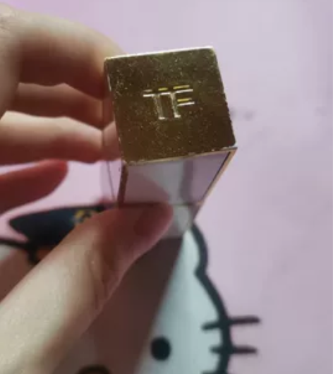 闲置口红,可以买回去改色后继续使用,我口红...