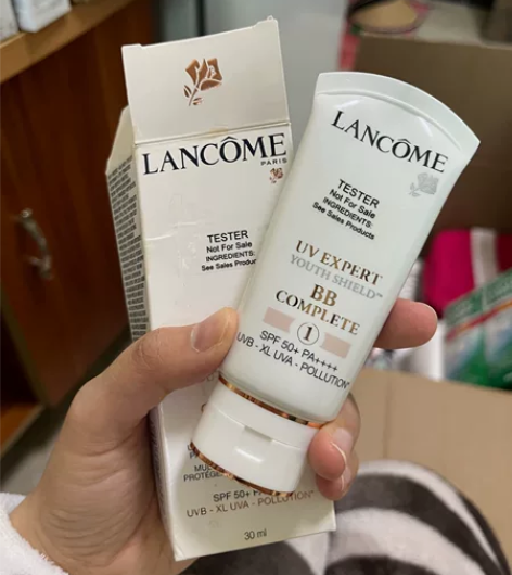 兰蔻防晒隔离BB一体的 日期到2023.1...