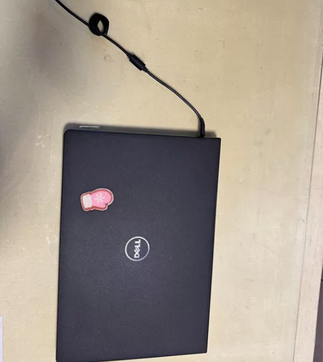 Dell Inspiron 15 5000...
