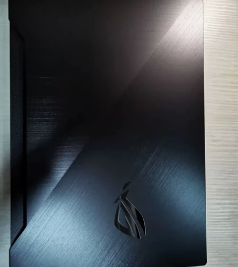 出本人使用的华硕ROG冰锐2笔记本电脑R7...