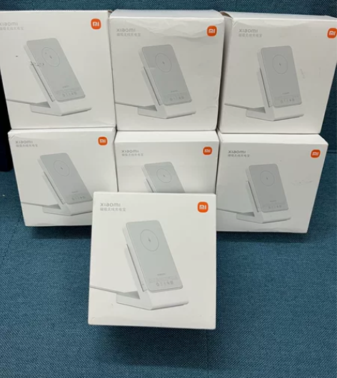 小米（MI） 小米磁吸无线充电宝 立式无线...