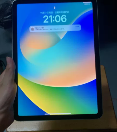 ipad Ari4 64g 国行 仅限自提...