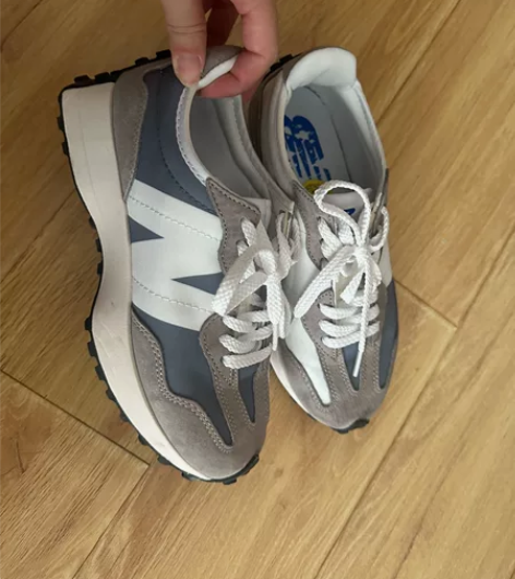 新百伦女鞋37码 适合36-36.5的 我...