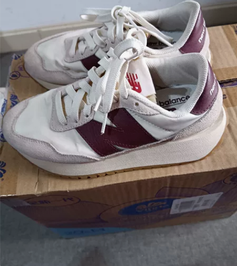 新百伦几乎全新闲置在家。因为买来不喜欢搁在...