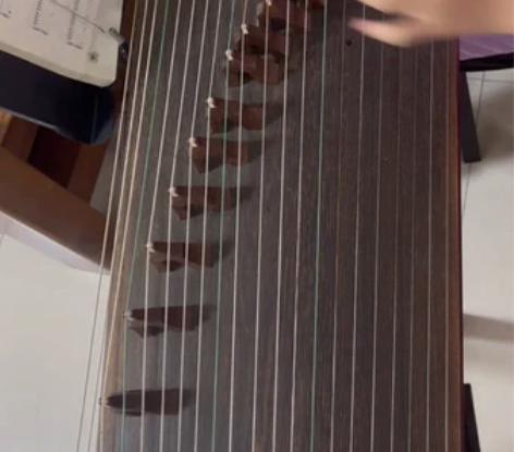 二手古筝专卖,买了新古筝转让2手,可以给初...