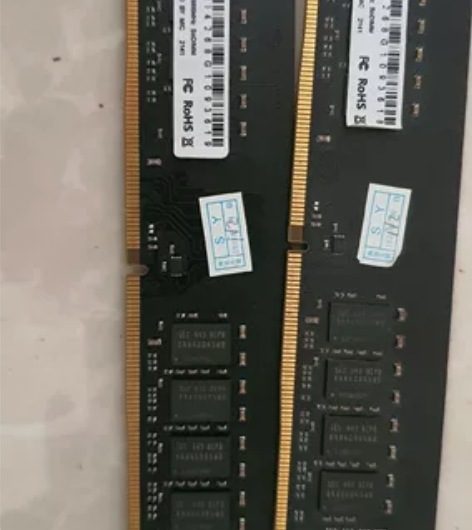 内存芝奇8Gb ddr4 2666，有两条...