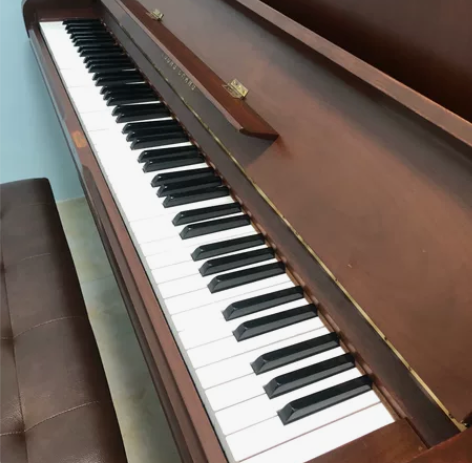 韩国进口英昌钢琴，琴行自用，由于疫情影响，...