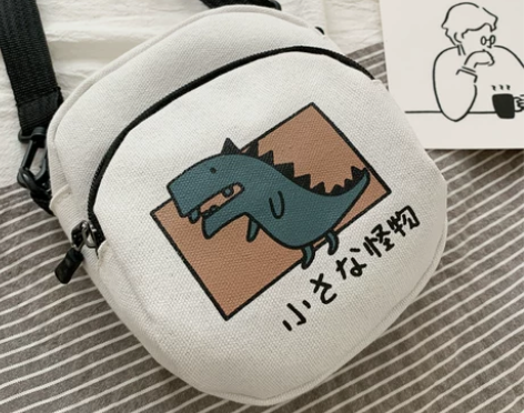 斜挎包男日系ins潮流个性可爱卡通帆布单肩...