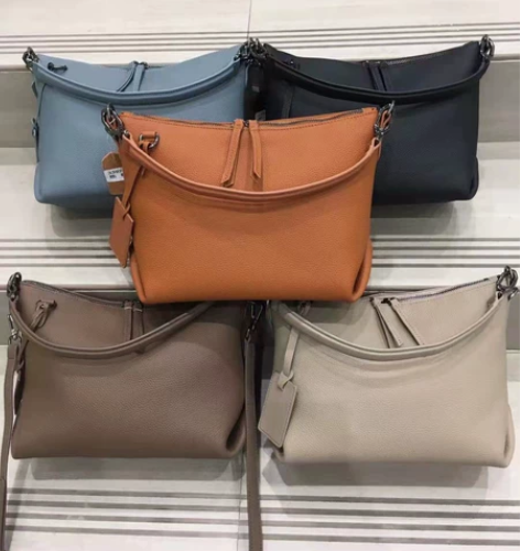 女士真皮手提包单肩包斜挎包厂价直销 头层牛...