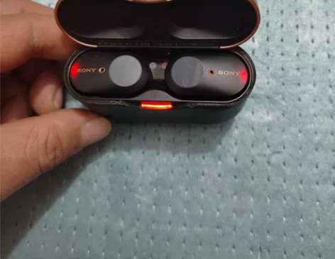 索尼wf1000xm3无线蓝牙耳机，又称降...