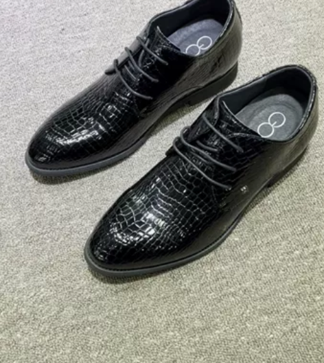 高哥品牌男鞋，头层牛皮，内增高鞋。橡胶大底...