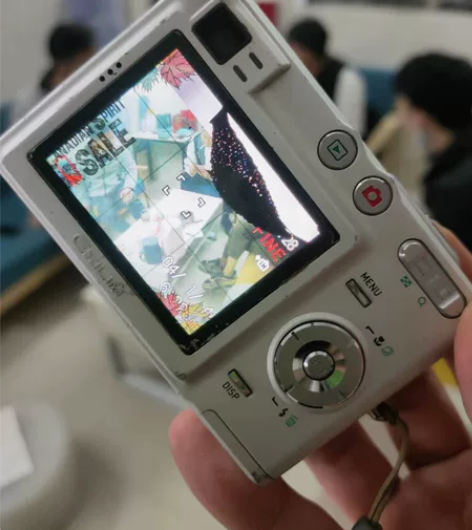 卡西欧EX-z40 400万像素  3倍光...