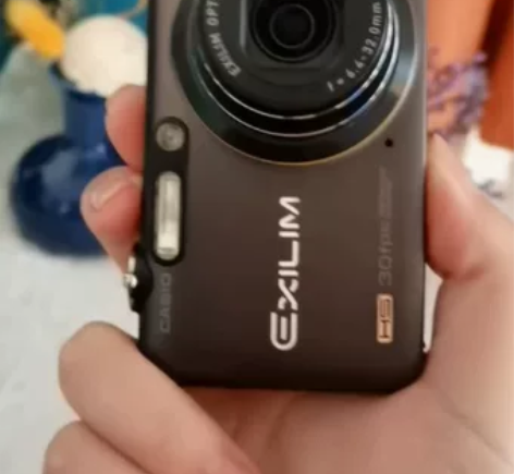 卡西欧fc100，几乎全新，箱说充齐全，9...