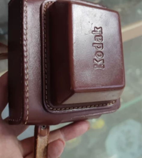三只古董相机皮套,是未使用过的库存品,难得...