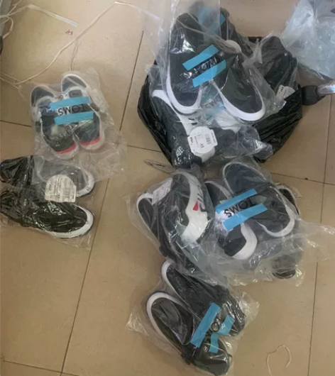 全新正版斐乐童鞋，脚感舒适  感兴趣的话和...