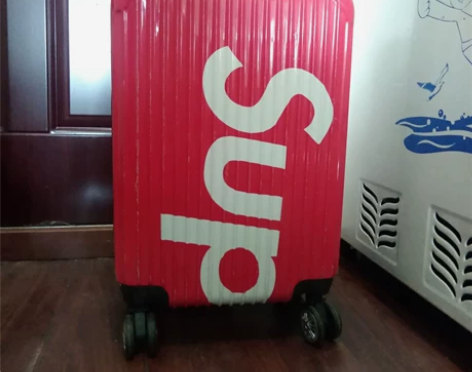 拉杆箱 40元自提 24*36*57厘米 ...