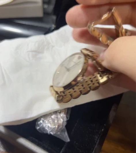 九成新 阿玛尼AR-11059 玫瑰金手表...