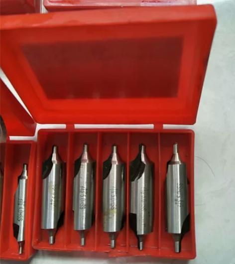 中心钻，山东产，材质6542，全新的。B4...