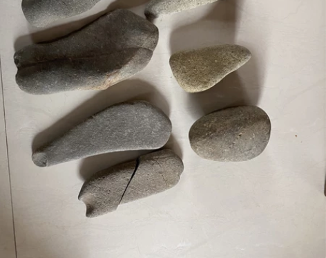 应该是石器时代的用具，品相如图，尺寸如图，...